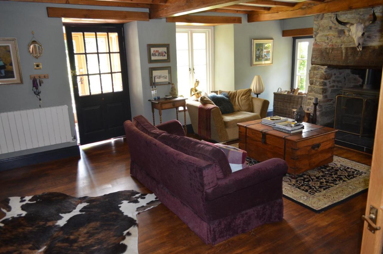Bow Mill Farm Bed & Breakfast Totnes Eksteriør bilde